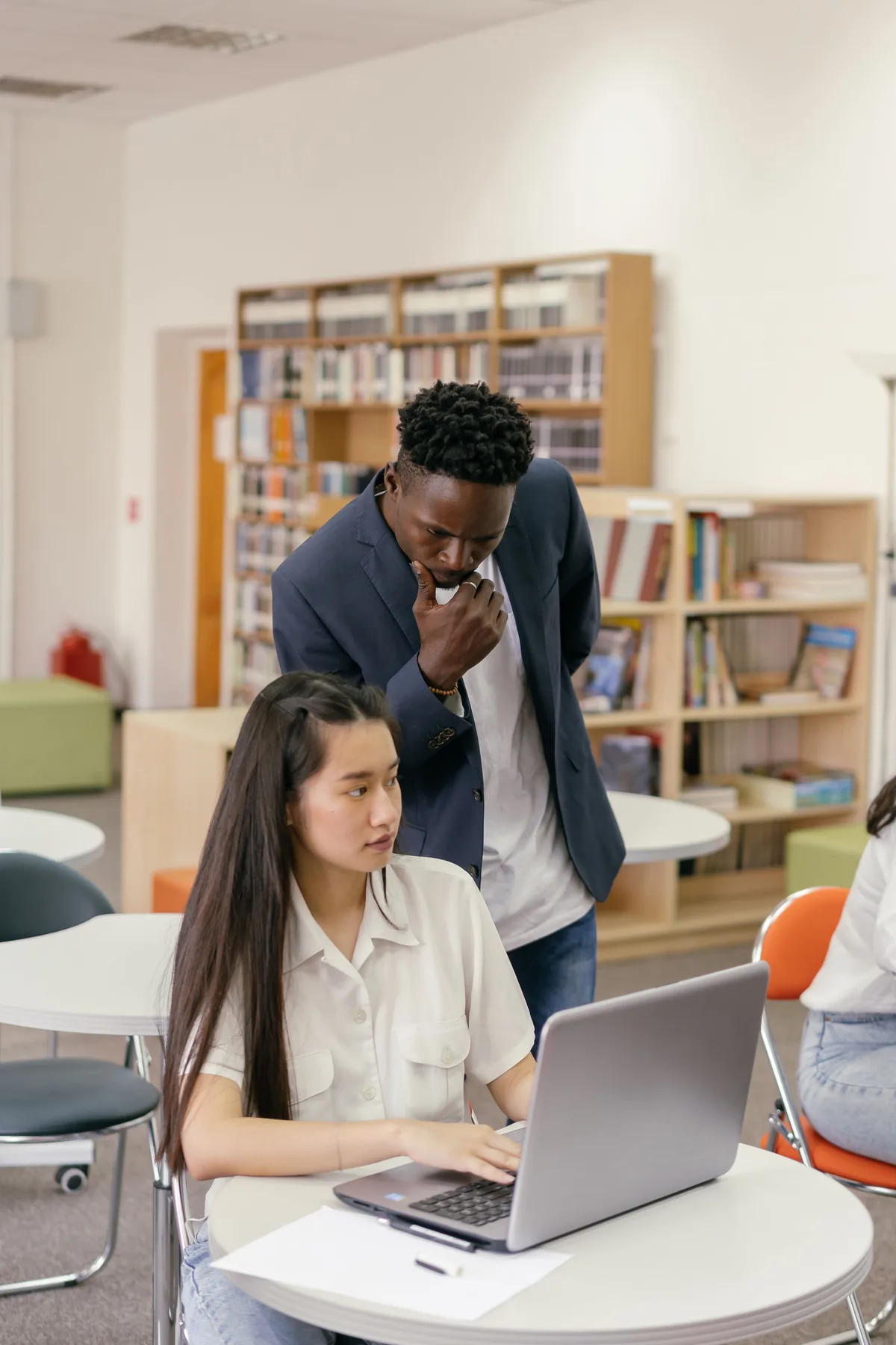 Educator supporting a learner during professional study